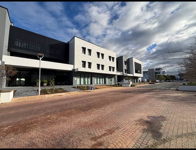 86M² OFFICE TO LET IN PAARDEVLEI